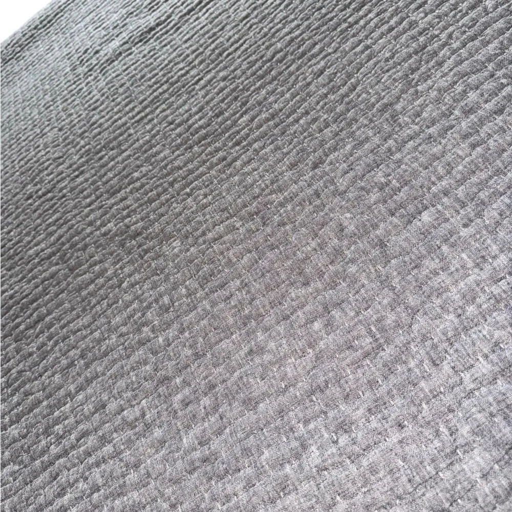 Pottery Barn Pick-Stitch Handcrafted Cotton Linen Quilt Gray King